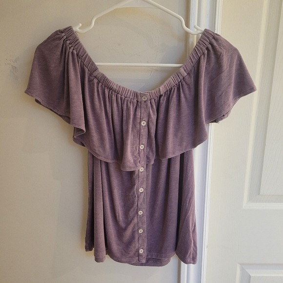 AE Off Shoulder Top - Picture 2 of 3